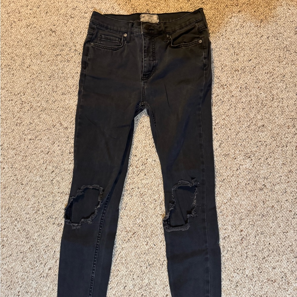 Free People Black Distressed Women's Jeans